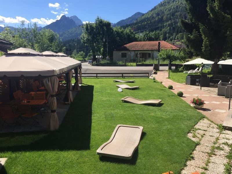 Hotel Tarvisio Four Seasons Buitenkant foto